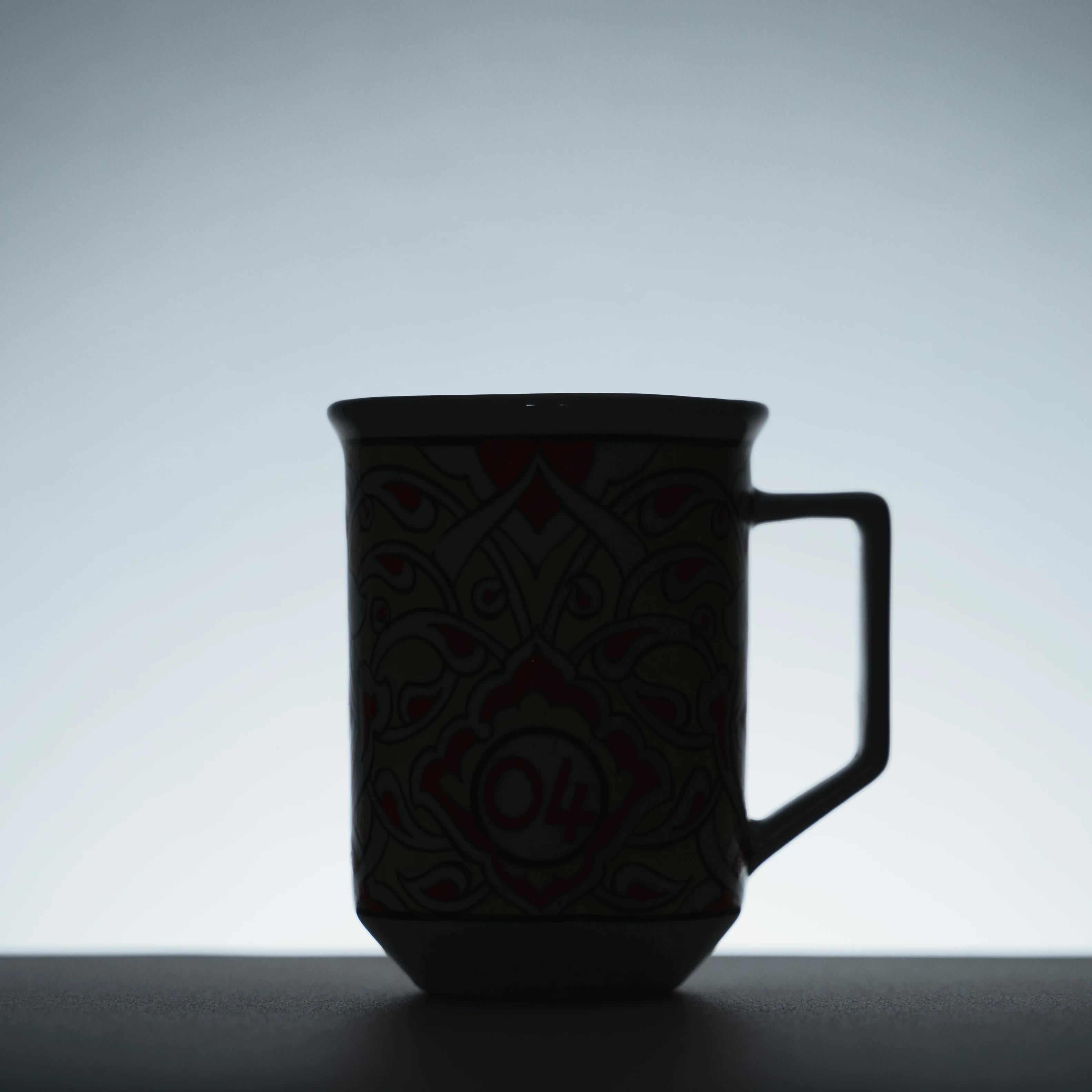 april x Iznik Mavi Cini – Mug - Image 4