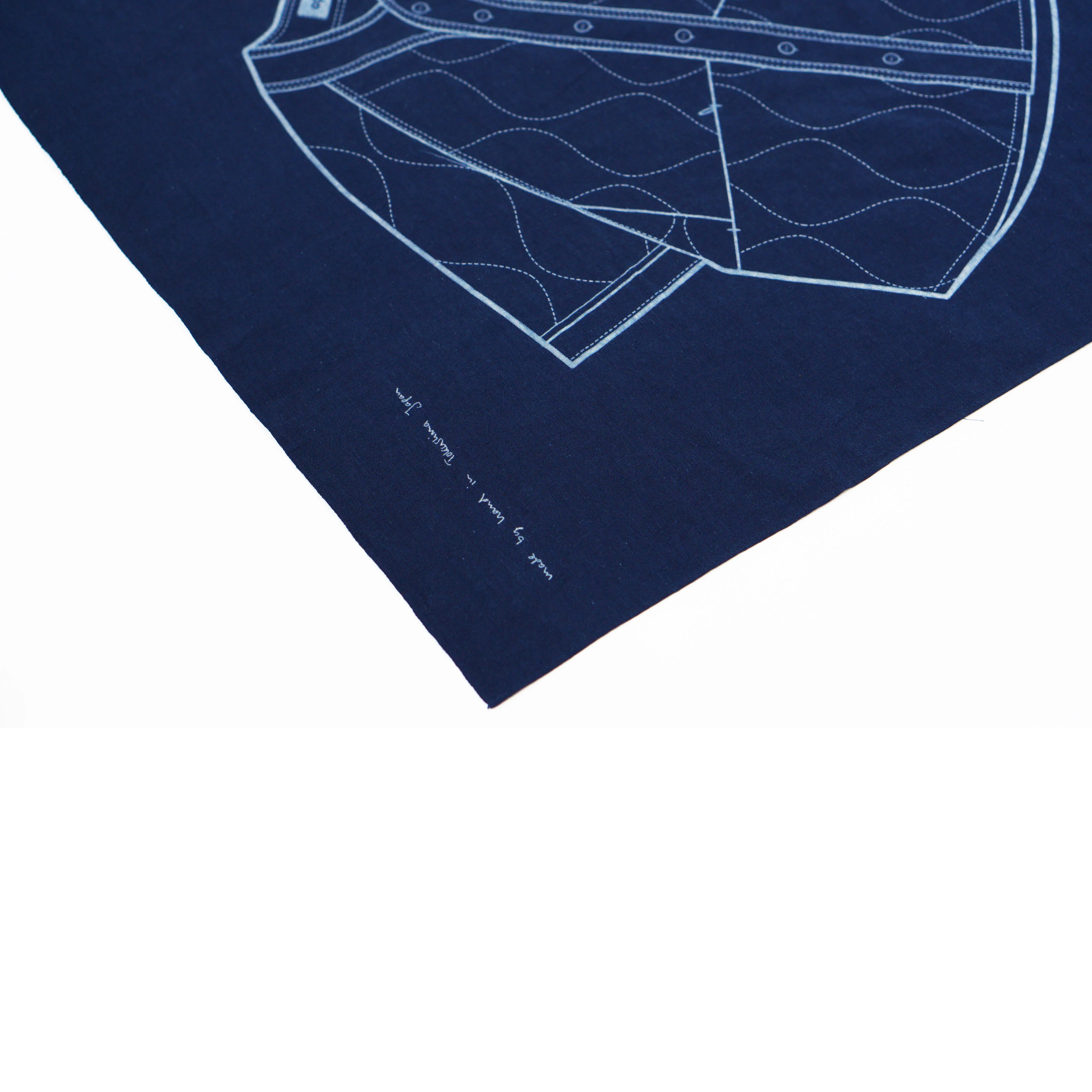 April Bandana - Image 3